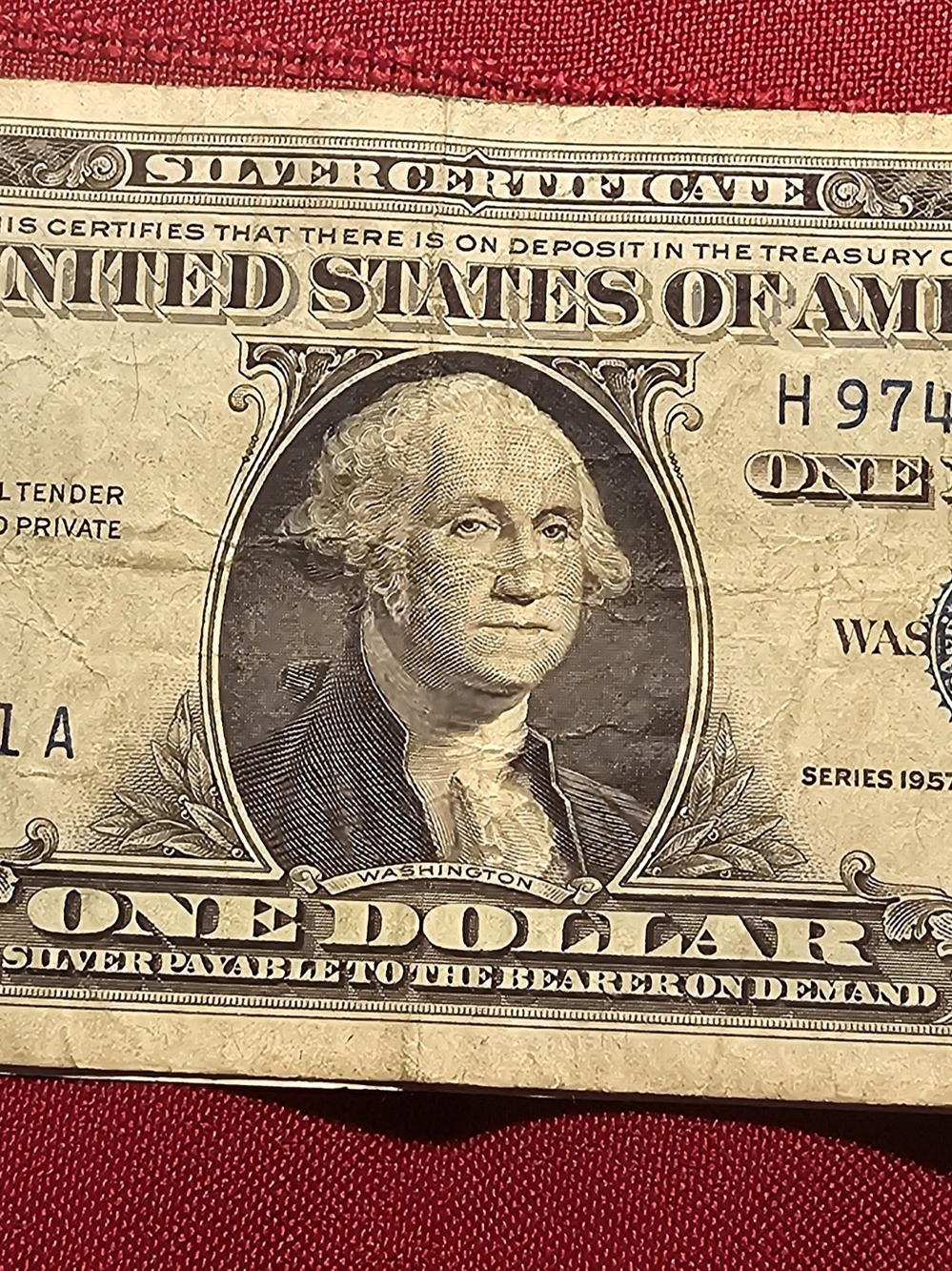 Vintage US One Dollar Silver Certificates - Set of 3 - Picture 4 of 6
